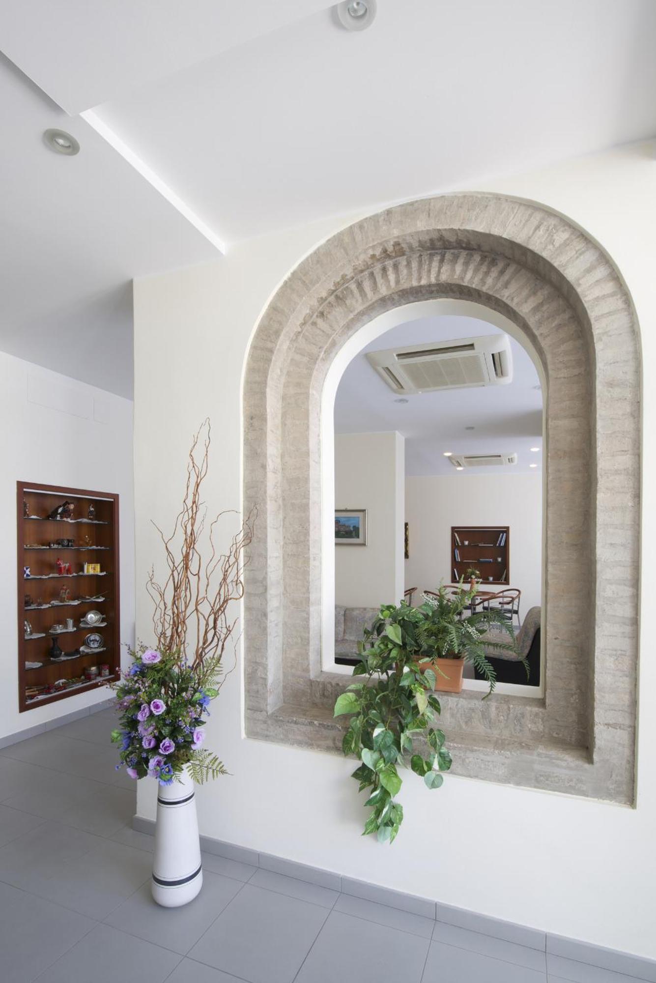 Hotel Torretta Cattolica Dış mekan fotoğraf