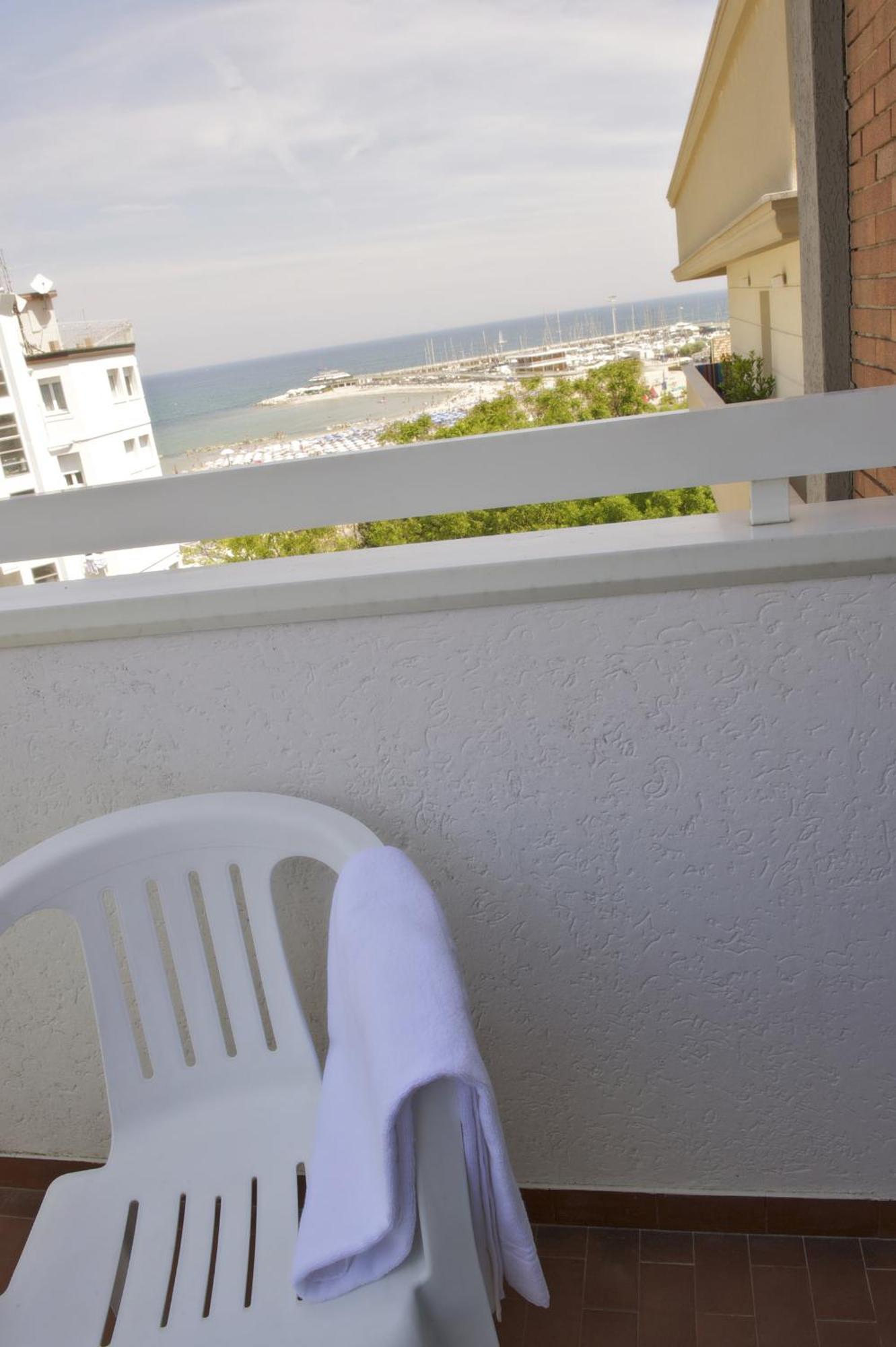 Hotel Torretta Cattolica Dış mekan fotoğraf